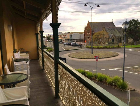 Seaview House - Port Augusta Accommodation 2