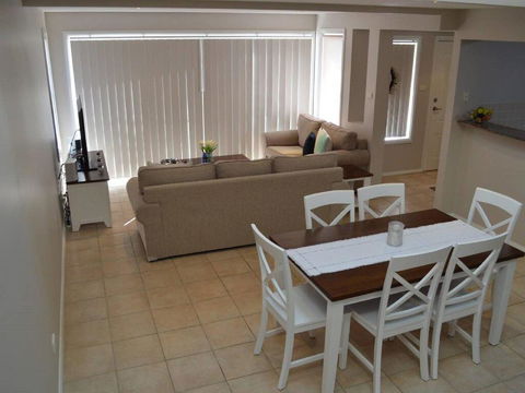 Serendib@Sandcastles Fingal Bay - Port Augusta Accommodation 2