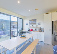 Shore to Relax - Family or Corporate Bookings Only - Port Augusta Accommodation