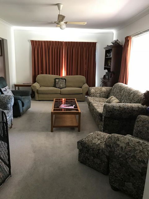 Short Stays At Janines - Port Augusta Accommodation 1