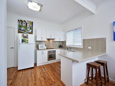 Short Street, 4, The Beach Cottage - Port Augusta Accommodation 2
