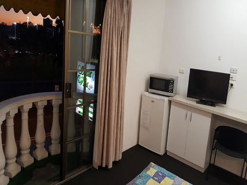 Siesta Villa Motel - Port Augusta Accommodation 3