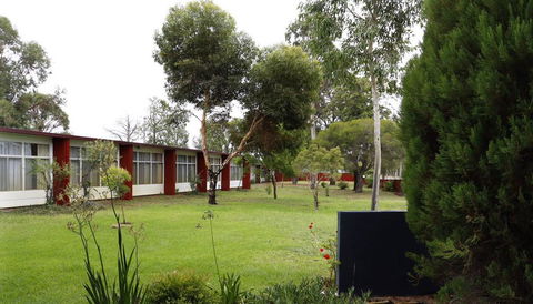 Silver Oaks Motel - Port Augusta Accommodation 3