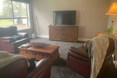 Skibo Cottage - Port Augusta Accommodation 3