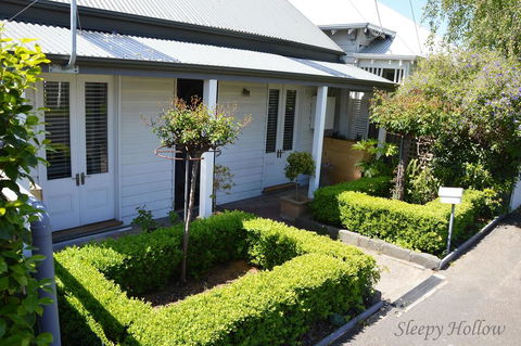 Sleepy Hollow - Port Augusta Accommodation 0