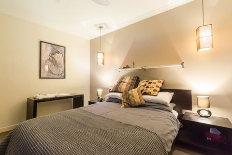 SoHo Penthouse - Port Augusta Accommodation 3