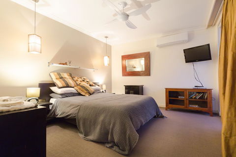 SoHo Penthouse - Port Augusta Accommodation 2