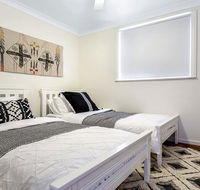 Sounds of Sunshine Whole House - Port Augusta Accommodation