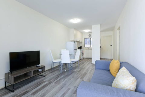 South Perth Perfect Location Free WIFI & Parking - Port Augusta Accommodation 1
