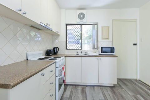South Perth Perfect Location Free WIFI & Parking - Port Augusta Accommodation 2