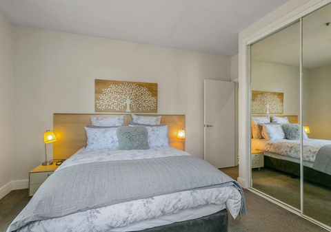 South Yarra Delight - Car Park, Wifi And Swimming Pool - Port Augusta Accommodation 1