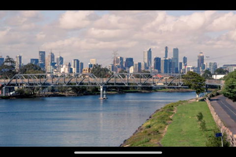 Spectacular River Views In Fabulous Footscray. - Port Augusta Accommodation 0