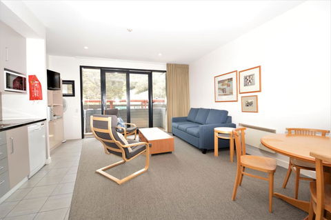 Squatters Run 4 - Port Augusta Accommodation 0