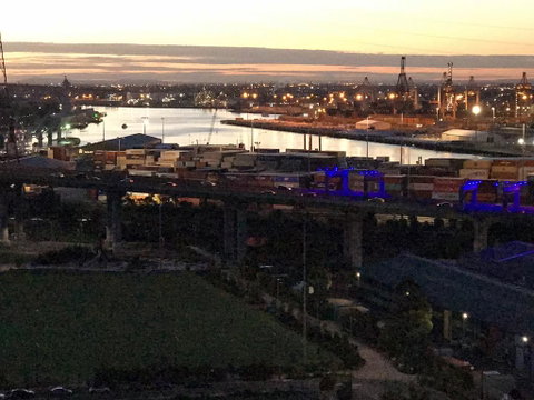 StayCentral Docklands Delight - Port Augusta Accommodation 2