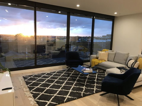 StayCentral Essendon Escape Sub-penthouse - Port Augusta Accommodation 2