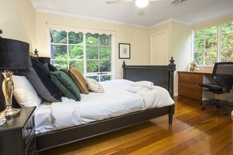 Stonehurst Of Sassafras - Port Augusta Accommodation 2