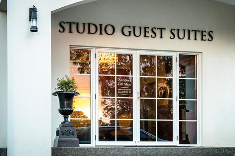 Studio Guest Suites - Port Augusta Accommodation 1