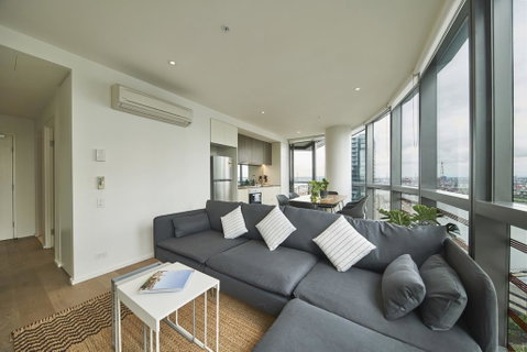 STUNNING 2 BED 2 BATH STYLISH UNIT // FREE PARKING - Port Augusta Accommodation 3