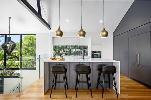 Stylish And Spacious Masterpiece, Sunshine Beach - Port Augusta Accommodation 3