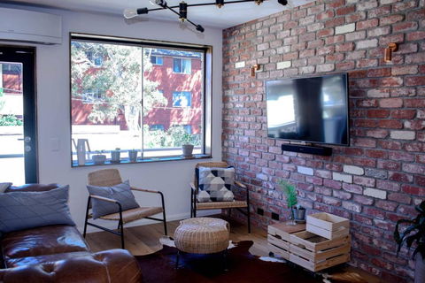 Stylish Modern Apartment Located In Marrickville - Port Augusta Accommodation 0