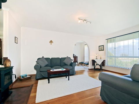 Sun & Sea - Port Augusta Accommodation 1