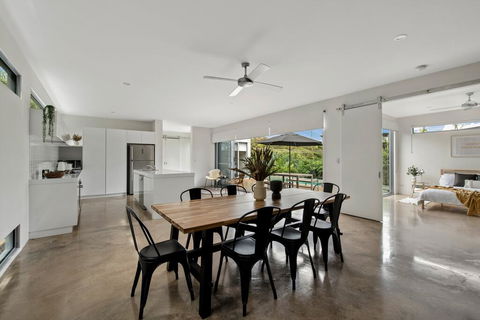 Sundays Beach House - Port Augusta Accommodation 1
