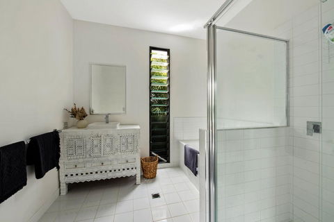 Sundays Beach House - Port Augusta Accommodation 3