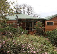 Sunflowers Animal Farm  Farmstay - Port Augusta Accommodation
