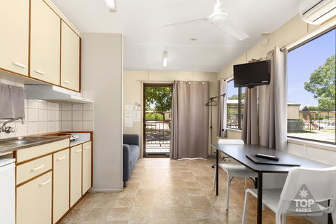 Sunset Top Tourist Park - Port Augusta Accommodation 2