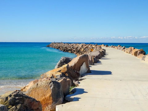 Surfs Up - Port Augusta Accommodation 2