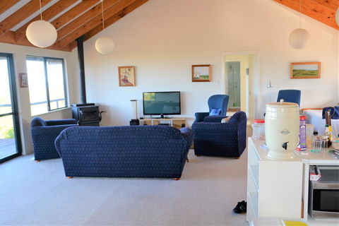 Surinam - Port Augusta Accommodation 2