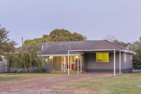 Swell Shack - Port Augusta Accommodation 0