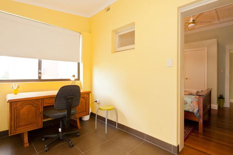 Taree Apartment - Port Augusta Accommodation 3
