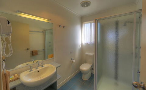 Tathra Beachside - Port Augusta Accommodation 3