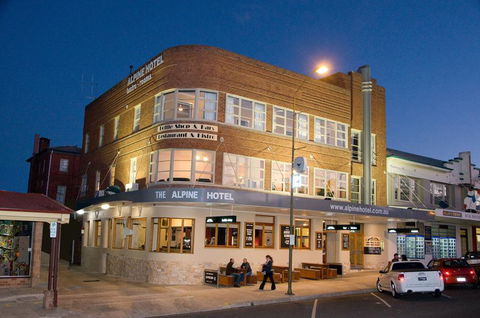 The Alpine Hotel - Port Augusta Accommodation 0