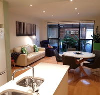 The Artisan - 3BR House In The City - Port Augusta Accommodation