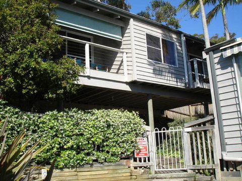 The Beach Hut Avoca Beach NSW - Port Augusta Accommodation 0