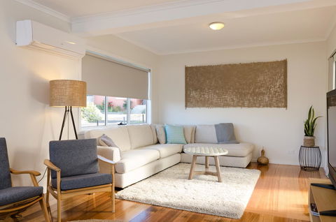 Penguin Beach House - Port Augusta Accommodation 14