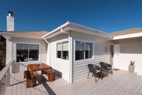 Penguin Beach House - Port Augusta Accommodation 6