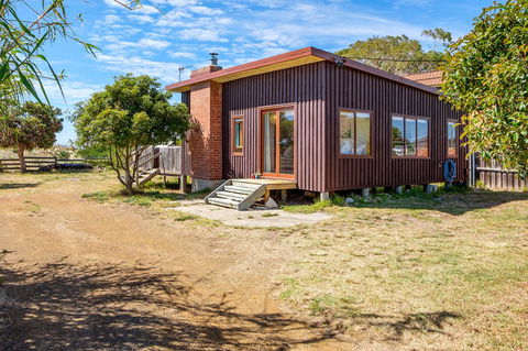 Aqua Beachfront! - Port Augusta Accommodation 15