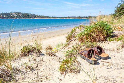 Aqua Beachfront! - Port Augusta Accommodation 8
