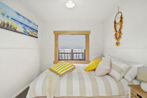 Aqua Beachfront! - Port Augusta Accommodation 21