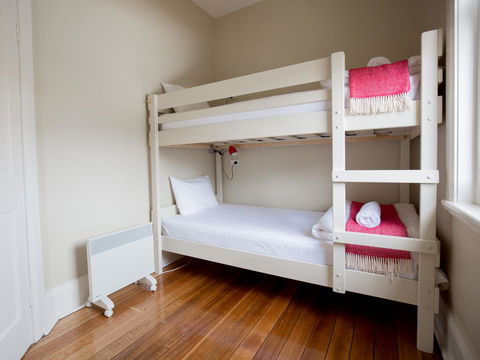 Montacute Boutique Bunkhouse - Port Augusta Accommodation 12