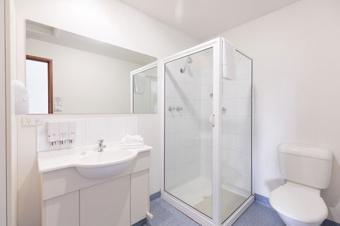 Bay Hotel Apartments - Port Augusta Accommodation 14