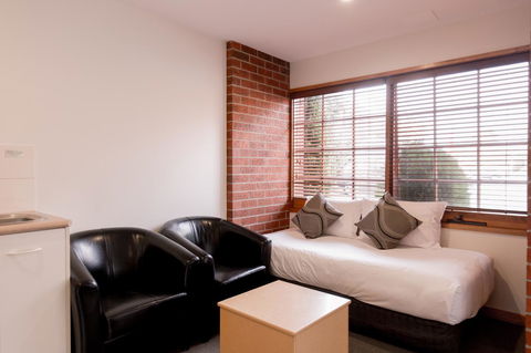 Bay Hotel Apartments - Port Augusta Accommodation 18