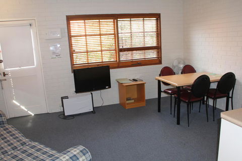 Bay Hotel Apartments - Port Augusta Accommodation 33