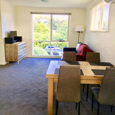 4 At 8 Townhouse Newcastle St - Port Augusta Accommodation 12