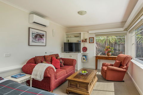 Moonrise View Apartment - Port Augusta Accommodation 1