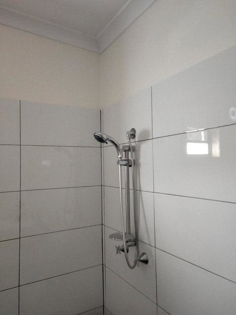 Wanderlust Cottage - Port Augusta Accommodation 11