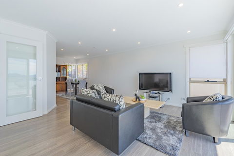 Nature & Relax House, Panoramic Sea View, Free Parking 37 - Port Augusta Accommodation 25